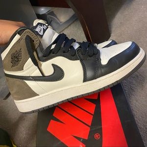Air Jordan Mocha 1s